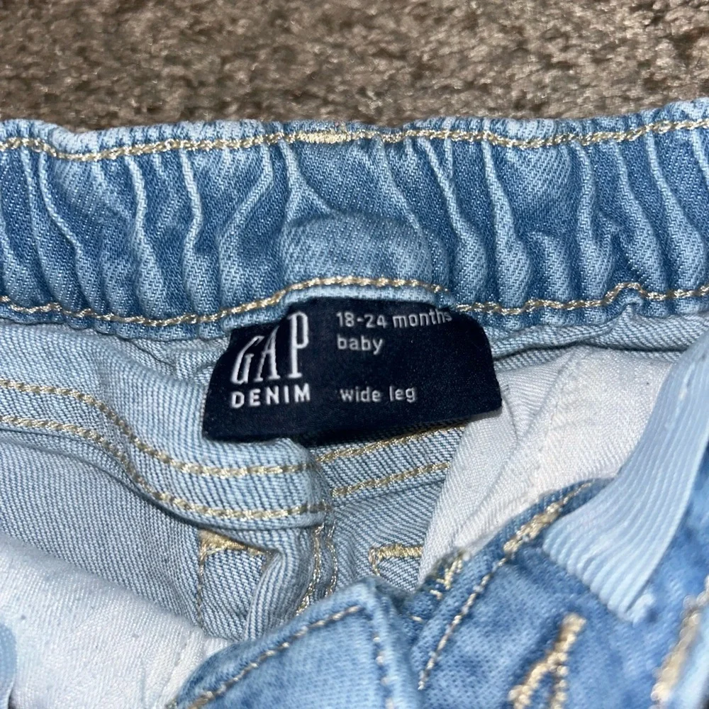 Gap Denim Kids Light Blue Denim Jeans size 18-24 months